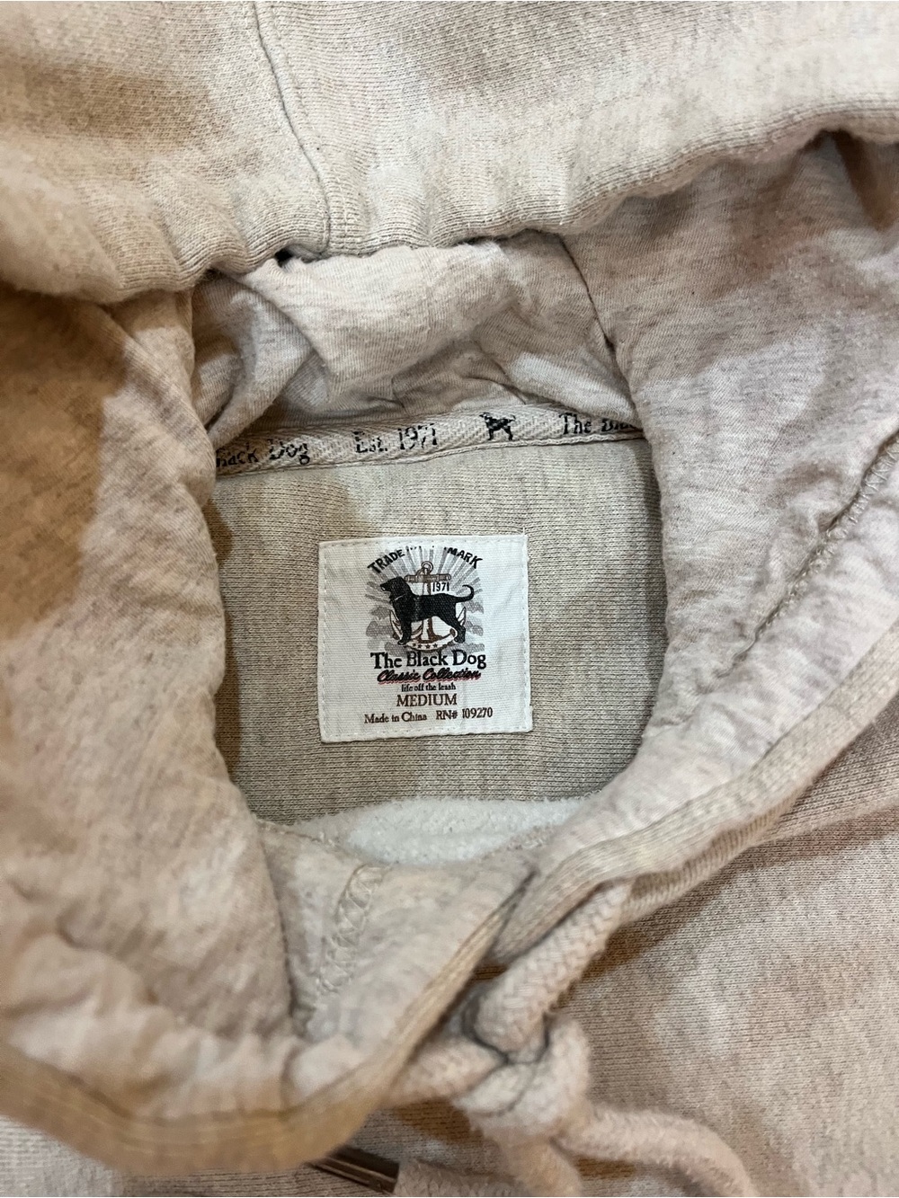 The Black Dog embroidered hoodie - Picture 6 of 7